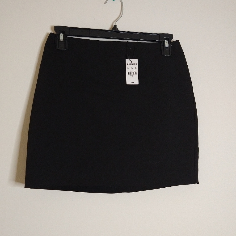 NWT Black express mini skirt